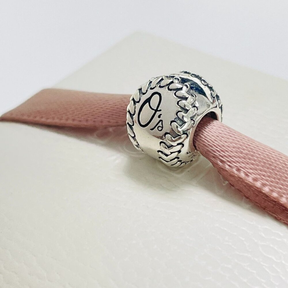 Pandora Baltimore Orioles Baseball Charm